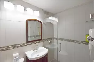 215 NE Piedmont Ave NE, Atlanta, GA 30308 - Photo 13