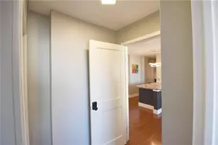 215 NE Piedmont Ave NE, Atlanta, GA 30308 - Photo 19