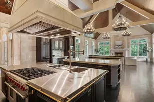 6420 Riverside Dr NW, Sandy Springs, GA 30328 - Photo 31