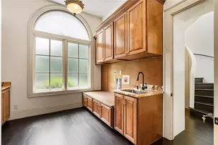 6420 Riverside Dr NW, Sandy Springs, GA 30328 - Photo 59