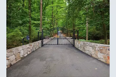 3640 Cloudland Drive, Atlanta, GA 30327 - Photo 61