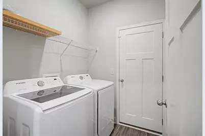 1360 Sugar Glen Court, Lawrenceville, GA 30044 - Photo 19