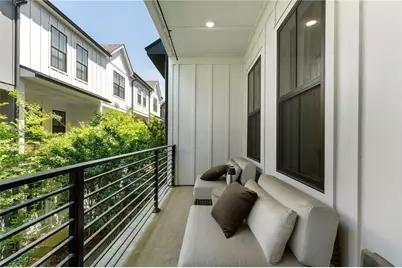 191 Chestnut Circle, Atlanta, GA 30342 - Photo 3