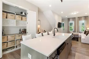 191 Chestnut Cir, Atlanta, GA 30342 - Photo 5