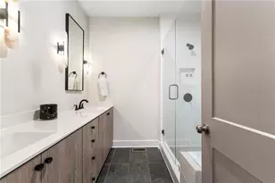 191 Chestnut Cir, Atlanta, GA 30342 - Photo 7