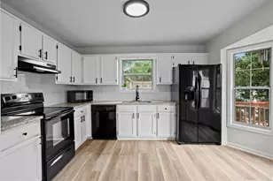 613 Silverwood Ct, Marietta, GA 30066 - Photo 9