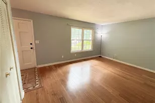 383 Leisure Ct SW, Marietta, GA 30064 - Photo 11