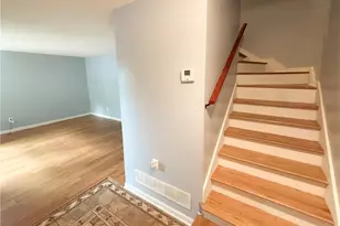383 Leisure Ct SW, Marietta, GA 30064 - Photo 7