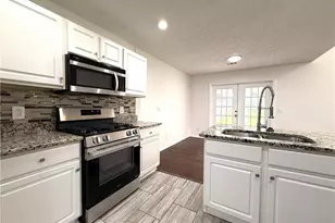 2150 Lexington Ln, Cumming, GA 30040 - Photo 5