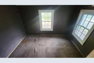 71 Sargent Railroad Avenue, Newnan, GA 30263 - Photo 7