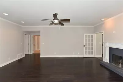 5115 Chemin De Vie NE #5115, Atlanta, GA 30342 - Photo 9