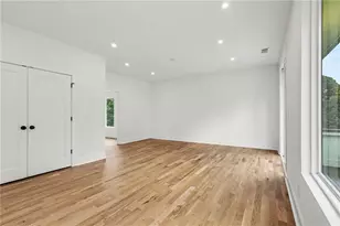 1242 Brook Forest Dr NE, Atlanta, GA 30324 - Photo 27
