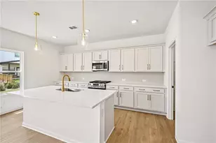 5201 Frontier Ct, Flowery Branch, GA 30542 - Photo 7