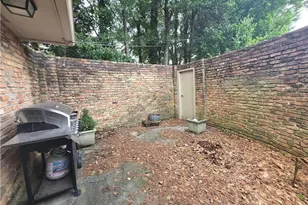 3309 Stonecrest Ct, Atlanta, GA 30341 - Photo 15