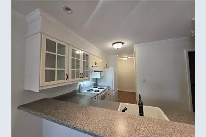 3309 Stonecrest Court, Atlanta, GA 30341 - Photo 9