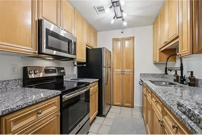 3203 Lenox Road NE #32, Atlanta, GA 30324 - Photo 9