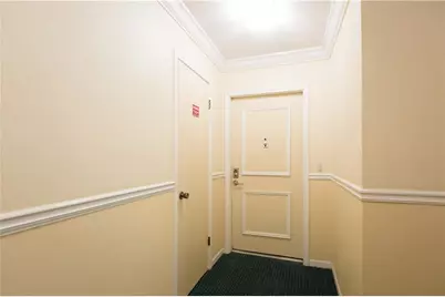 6851 Roswell Road #B15, Atlanta, GA 30328 - Photo 5