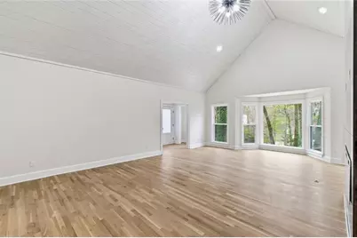 7170 Riverside Drive NW, Atlanta, GA 30328 - Photo 13