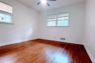 2677 Lancaster Dr, East Point, GA 30344 - Photo 7