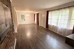 2677 Lancaster Dr, East Point, GA 30344 - Photo 3