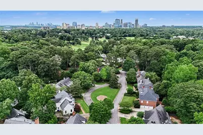 1167 Brookgate Way NE, Atlanta, GA 30319 - Photo 47