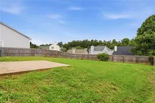 2922 Knoll View Pl, Douglasville, GA 30135 - Photo 5
