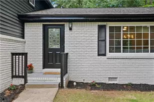 3042 Pathview Ln, Marietta, GA 30062 - Photo 5