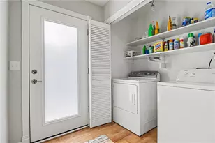 4106 Nancy Creek Way NE, Atlanta, GA 30319 - Photo 19