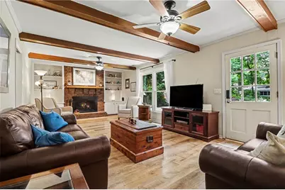4106 Nancy Creek Way NE, Atlanta, GA 30319 - Photo 15