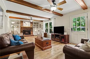 4106 Nancy Creek Way NE, Atlanta, GA 30319 - Photo 15