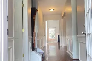 385 Blackwood Ln, Suwanee, GA 30024 - Photo 3