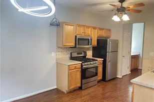 385 Blackwood Ln, Suwanee, GA 30024 - Photo 21