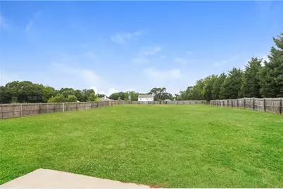 1303 Princess Drive, Winder, GA 30680 - Photo 15