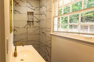 1392 Lively Ridge Rd NE, Atlanta, GA 30329 - Photo 13