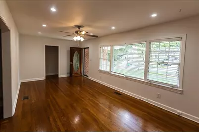 1392 Lively Ridge Road NE, Atlanta, GA 30329 - Photo 5