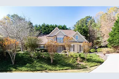 4010 Rockingham Drive, Roswell, GA 30075 - Photo 1