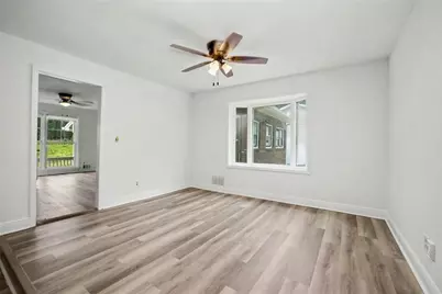 1605 Shackelford Road, Griffin, GA 30224 - Photo 11