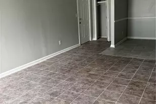 5945 Sutcliff Square, Lithonia, GA 30058 - Photo 5