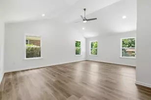 126 Meadow Ln, Atlanta, GA 30315 - Photo 19