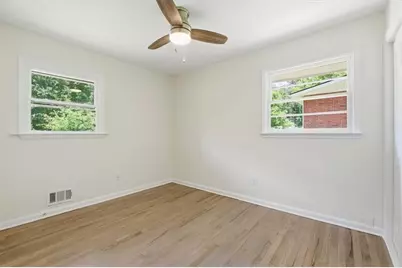 126 Meadow Lane, Atlanta, GA 30315 - Photo 9