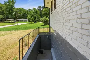126 Meadow Ln, Atlanta, GA 30315 - Photo 33