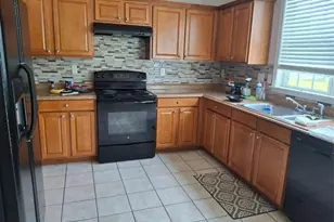 8955 Ruel Ln, Suwanee, GA 30024 - Photo 3