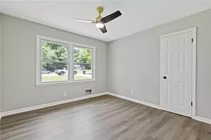 453 Edwards Ct, Lawrenceville, GA 30044 - Photo 15