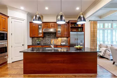 3560 Roswell Road NW #57, Atlanta, GA 30305 - Photo 11