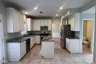3985 Shallowford Green Ct, Marietta, GA 30062 - Photo 3