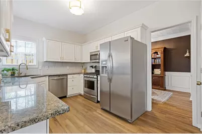 2034 Crestview Way, Woodstock, GA 30188 - Photo 13