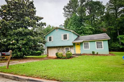 2042 Mallard Way, Lithonia, GA 30058 - Photo 3