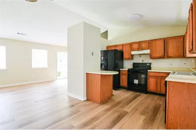 2042 Mallard Way, Lithonia, GA 30058 - Photo 7
