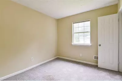 2042 Mallard Way, Lithonia, GA 30058 - Photo 13