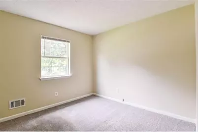 2042 Mallard Way, Lithonia, GA 30058 - Photo 17